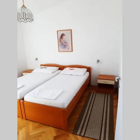 Apartman Jurcevic Seget Vranjica